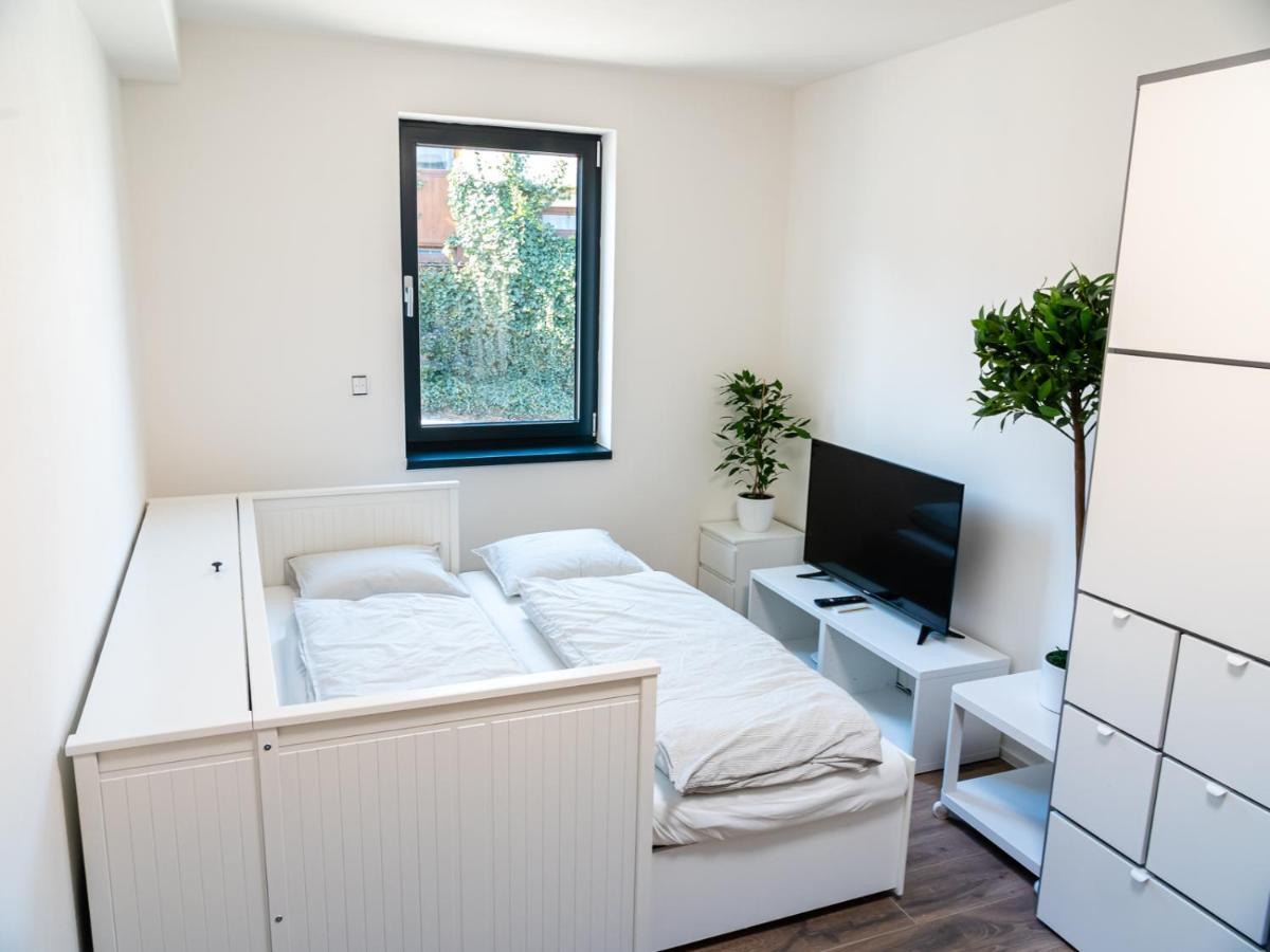 Apartmány Gemini Zlín Esterno foto